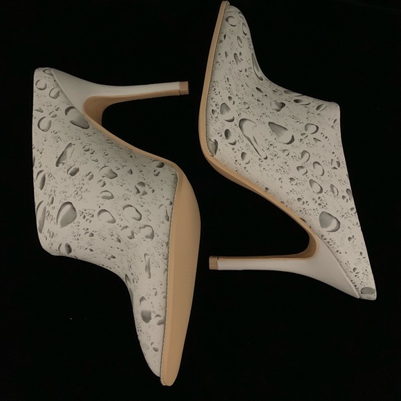 One of a kind HYDROGRAPHIC rain drop heeled clog - Picture 3 of 9